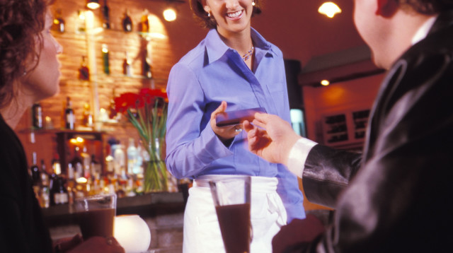 המלצרית קראה לבעל "מותק" - זה מה שעשתה אשתו (צילום: אינג'אימג')