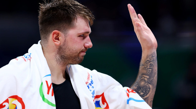 לוקה דונצ'יץ' נבחרת סלובניה (צילום: GettyImages)