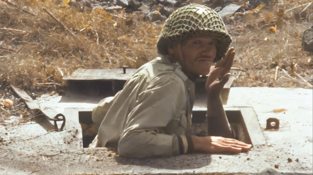 חייל סורי בבונקר במלחמת יום הכיפורים (צילום: ארכיון הערוץ הראשון)