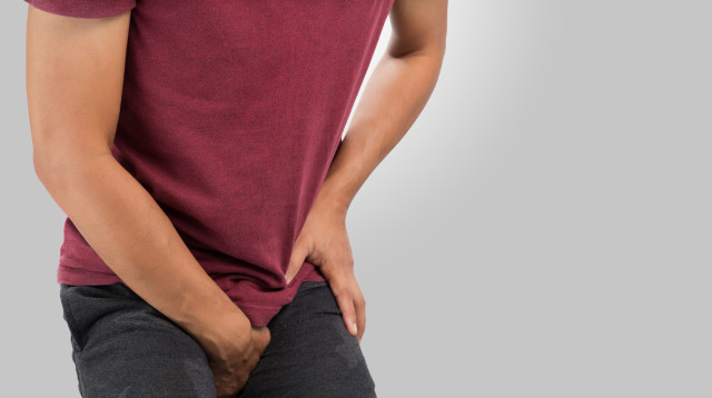 מכווץ את האשכים ופוגע בספירת הזרע (צילום: אינג'אימג')