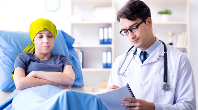 חולת סרטן, אילוסטרציה (צילום: אינגאימג')