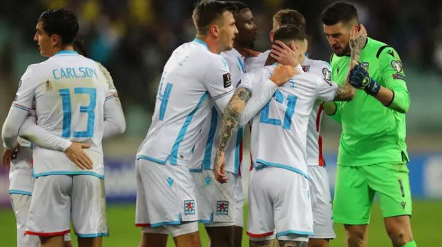 בנעליים של איסלנד? שחקני לוקסמבורג חוגגים (צילום: אימג'בנק  GettyImages)