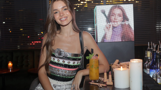 אנה זק (צילום: רפי דלויה)