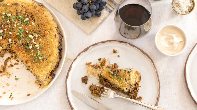 כנאפה חגיגית טבעונית. רידיפיין מיט עם יקב ויתקין (צילום: טום שקד)