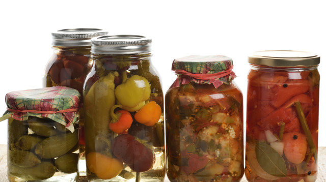 צנצנות, אילוסטרציה (צילום: אינג'אימג')