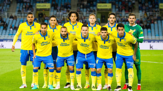 שחקני לאס פלמאס (צילום: GettyImages)