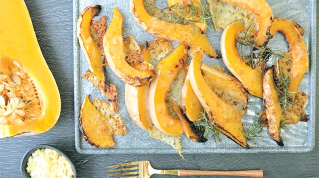 דלורית צלויה עם דבש וגבינות  (צילום: יח"צ תנובה)