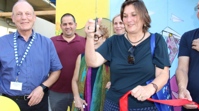 רותי מאירי ופרופ יובל מלמד  (צילום: אלי אהרונוב)