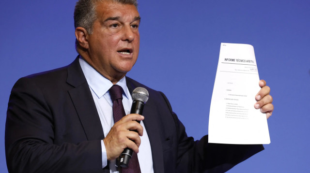 נשיא ברצלונה ז'ואן לאפורטה (צילום: רויטרס)