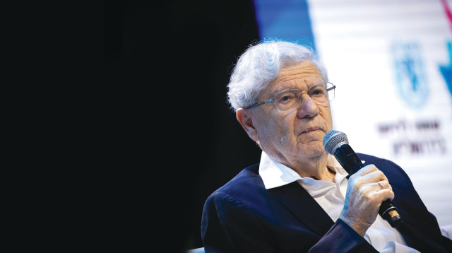 אהרן ברק (צילום: יונתן זינדל, פלאש 90)