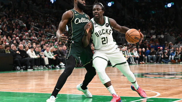 ג'רו הולידיי מול ג'יילן בראון (צילום: GettyImages, Brian Fluharty)