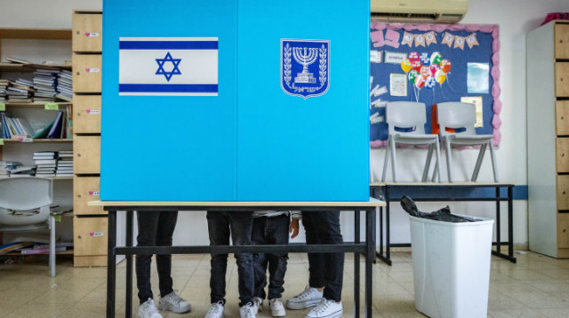 קלפי בחירות. גם אחוז החסימה צפוי לעלות (צילום: אוליביה פיטוסי)