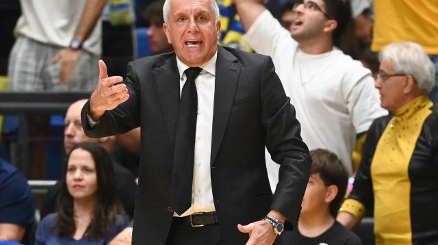 מאמן פרטיזן בלגרד ז'ליקו אוברדוביץ' (צילום: ברני ארדוב)