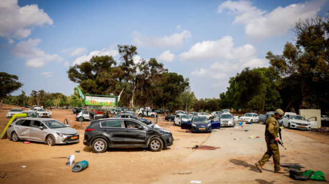 זירת הטבח במסיבת הטבע ברעים, מבצע חרבות ברזל (צילום: חיים גולדברג, פלאש 90)