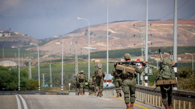 כוחות צה"ל בגבול לבנון (צילום: David Cohen/Flash90)