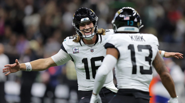 שחקן ג'קסונוויל ג'אגוארס טרבור לורנס (צילום: GettyImages, Jonathan Bachman)