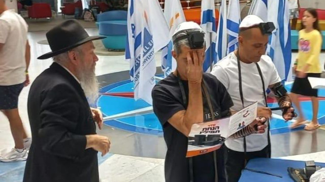 מפונים בקלאב הוטל (צילום: קלאב הוטל)