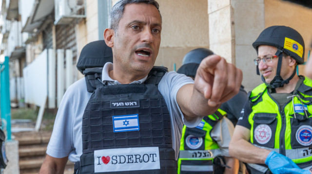 אלון דוידי, שדרות  (צילום: יוסי אלוני)