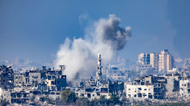 הפצצה ברצועה (צילום: יונתן זינדל, פלאש 90)