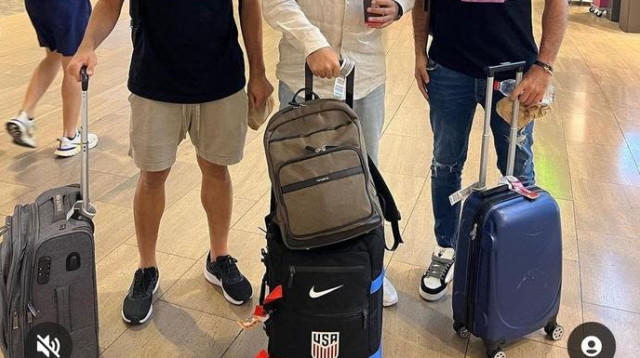 דהאן עם חלאיילה ואברמוב לפני ההמראה (צילום: צילום מסך, אינסטגרם)