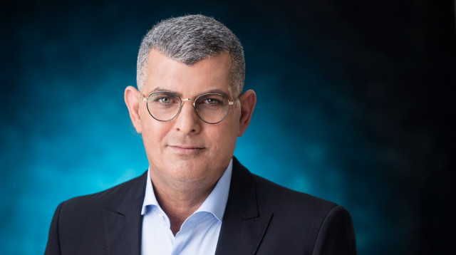 אלי כהן (צילום: ראובן קפוצ'ינסקי)