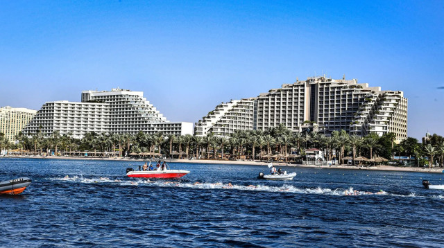 שחייה במים פתוחים (צילום: אתר רשמי, יניב כהן, איגוד השחייה)