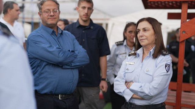 איתמר בן גביר בביקור בכלא בו עצורים מחבלי הנוחבא (צילום: דוברות שב"ס)