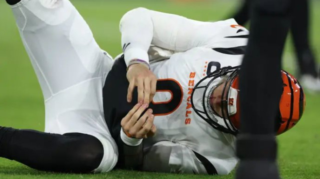 תפנית שלילית לעונה. ג'ו בורו (צילום: GettyImages, Patrick Smith)