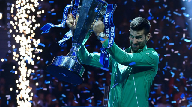 נובאק ג'וקוביץ' טניסאי סרבי, זוכה טורניר גמר הסבב (צילום: GettyImages, TIZIANA FABI/AFP)