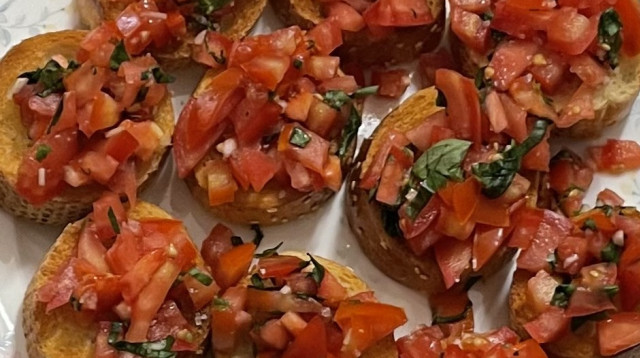 ברוסקטה איטלקית ביתית אמיתית (צילום: ליאל עזור)