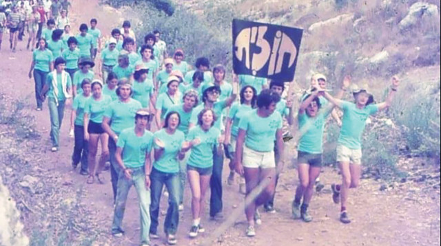 חברי קיבוץ חולית (ארכיון) (צילום: יח"צ)