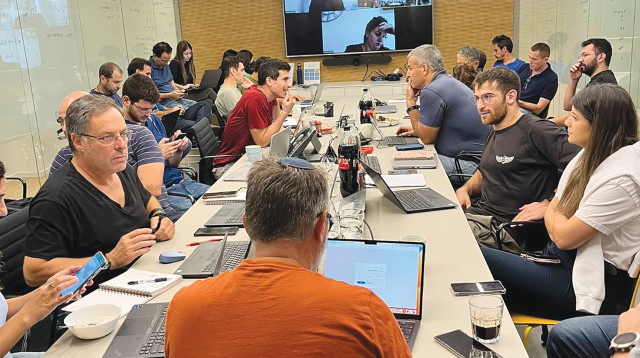 שיכון משפחות (צילום: עמותת מגלן- אנלייט)