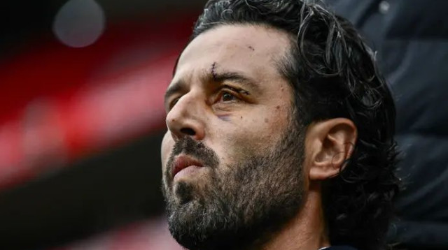 פאביו גרוסו הפצוע (צילום: GettyImages, JEFF PACHOUD/AFP)