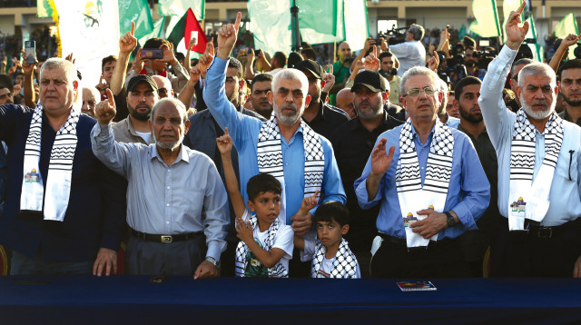 צמרת חמאס בעצרת בעזה אשתקד (צילום: עטיה מוחמד, פלאש 90)