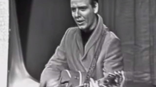 אדי קוקרן (צילום: צילום מסך - קליפ)