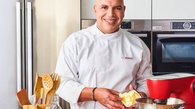 חמ"ל הסופגניות של BOSCH ומיקי שמו  (צילום: נמרוד סונדרס)