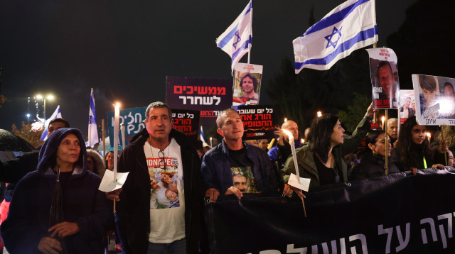הפגנת משפחות החטופים (צילום:  Yonatan Sindel/Flash90)