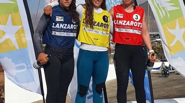 פודיום כל-ישראלי (צילום: אתר רשמי, איגוד השייט)