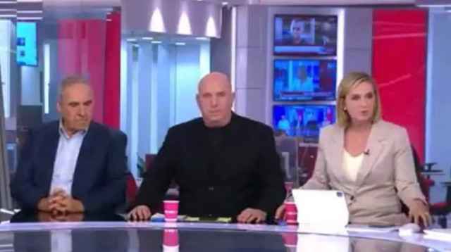 פרשני אולפן שישי (צילום: צילום מסך)