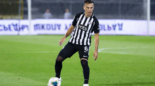 ביברס נאתכו שחקן פרטיזן בלגרד (צילום: GettyImages)