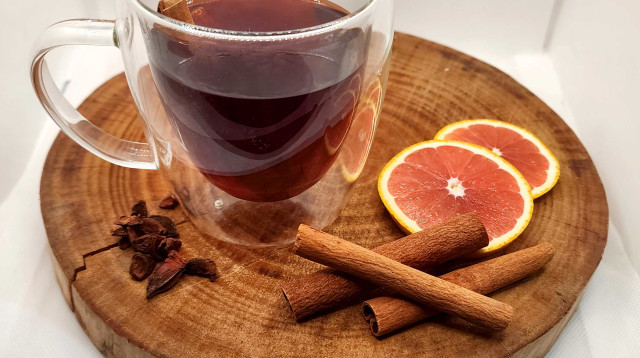 סנגריה חמה לשנה החדשה (צילום: רונן קדמי)