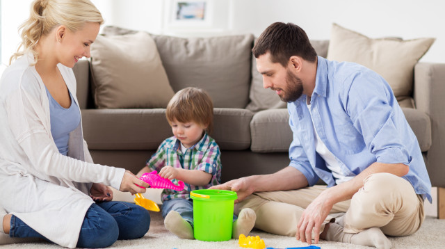 הגנה על הילדים מפני החשיפה לתכנים חיונית לרווחתם הרגשית (צילום: אילוסטרציה אינגאימג')