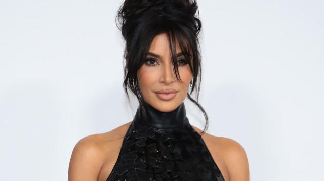 קים קרדשיאן (צילום: Dimitrios Kambouris/Getty Images)