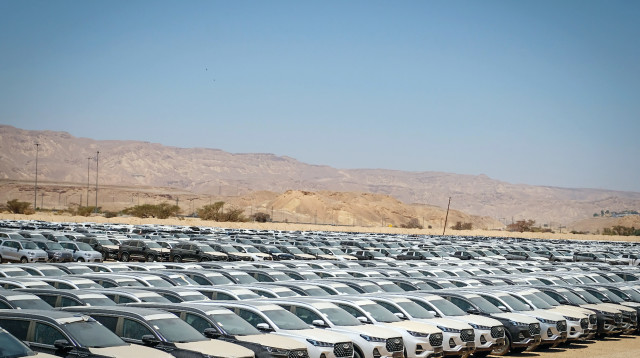 רכבים (צילום: נועם רבקין פנטון, פלאש 90)