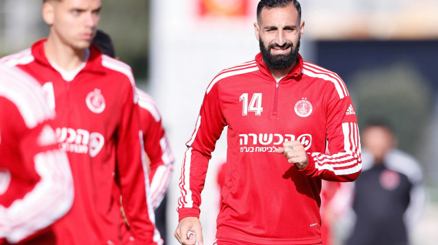 חוסה רודריגס, שחקן הפועל תל אביב (צילום: מאור אלקסלסי)