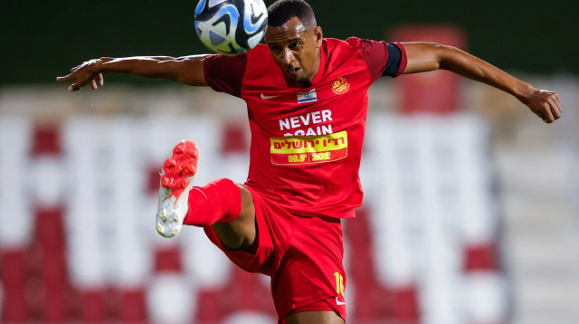 שחקן מ.ס. אשדוד זוהר זסנו (צילום: מאור אלקסלסי)