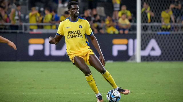 דריק לוקאסן שחקן מכבי תל אביב (צילום: אריאל שלום)