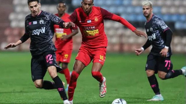 ינסה להרשים. זסנו (צילום: לירון מולדובן)