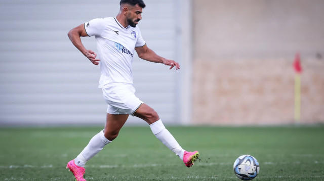 רועי זיקרי, שחקן עירוני קרית שמונה (צילום: מאור אלקסלסי)