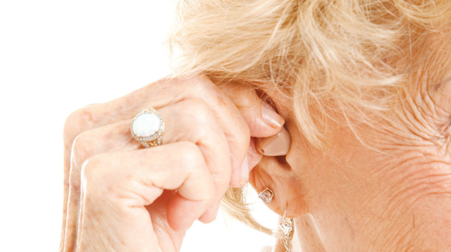 אילוסטרציה מכשיר שמיעה (צילום: אינגאימג')